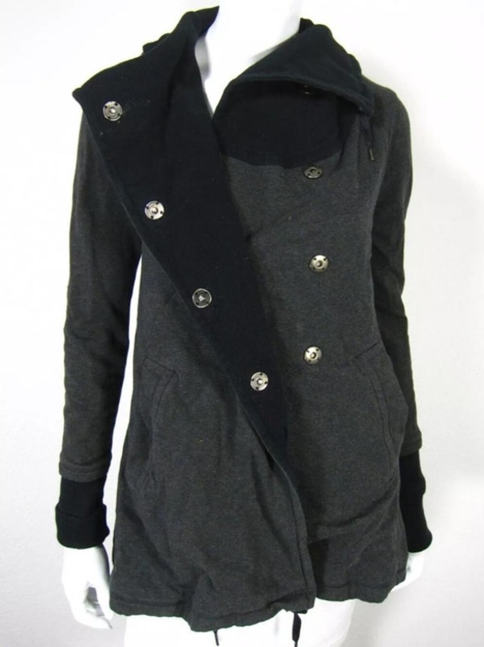 Lululemon Athletica jacket long sleeve asymmetric pockets black size 8 med/large